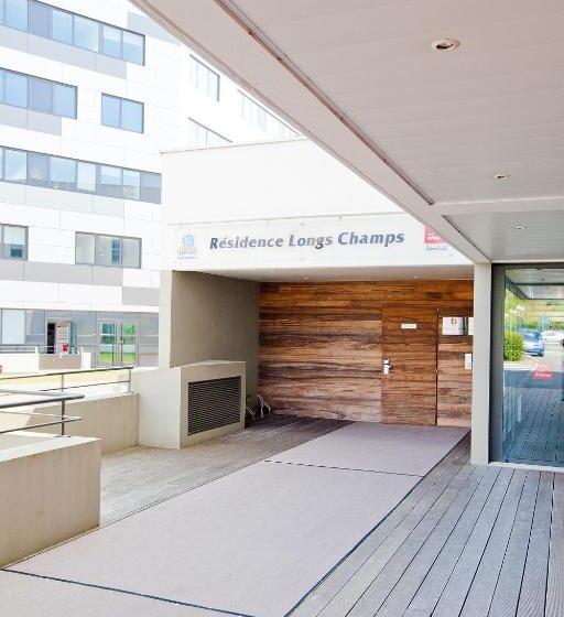 استودیوی استاندارد, Séjours & Affaires Rennes Longs Champs