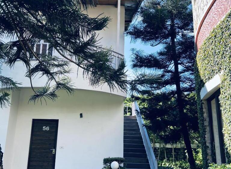 اتاق خانوادگی با چشم‌انداز باغ, Wood Castle Spa & Resort