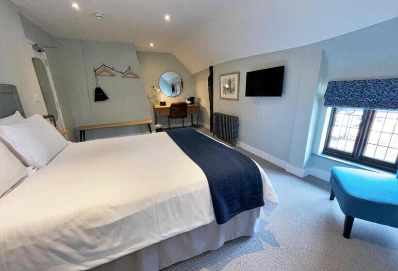 اتاق لوکس, The Marlborough Dedham