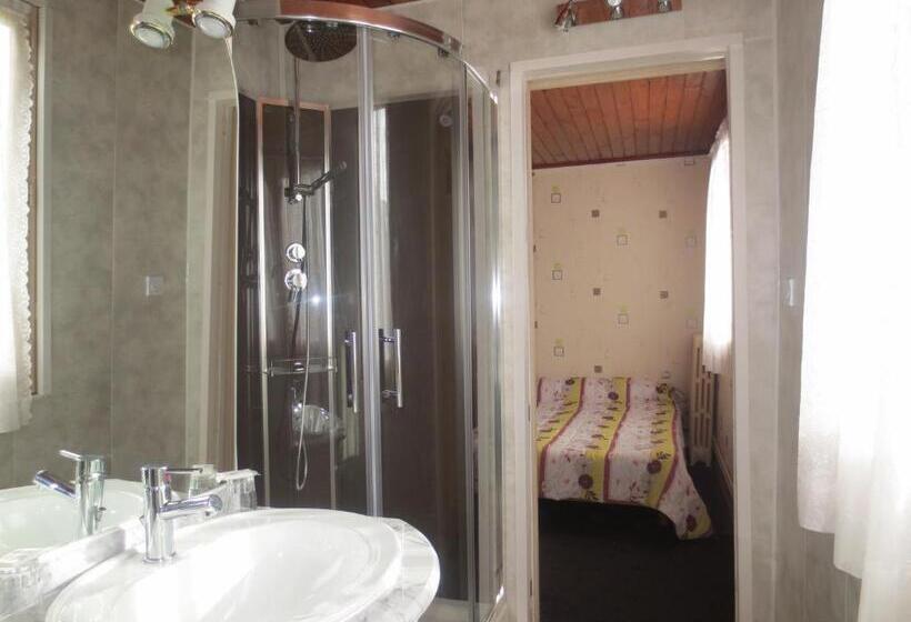 اتاق استاندارد, Hôtel Les Deux Cols