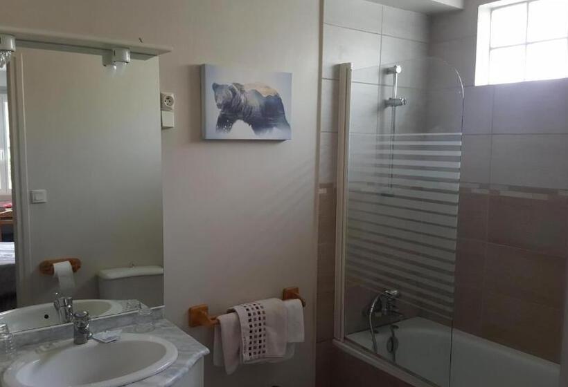 اتاق استاندارد, Hôtel Les Deux Cols