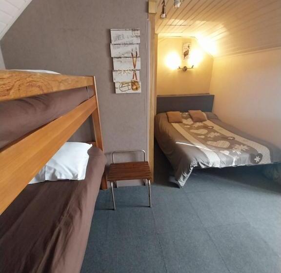 اتاق استاندارد چهار تخته, Hôtel Les Deux Cols