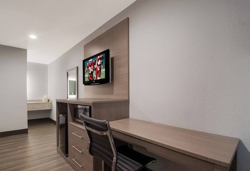 اتاق لوکس, Red Roof Inn Rocky Mount   Battleboro