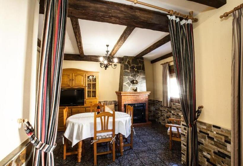 آپارتمان 2 خوابه, Alojamientos Rurales Benarum Con Spa