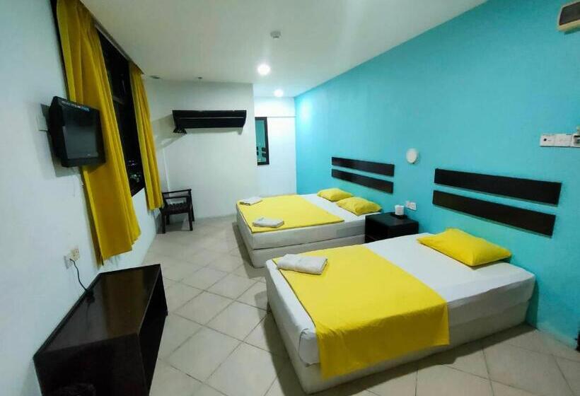 اتاق استاندارد با بالکن, Holiday Dive Inn