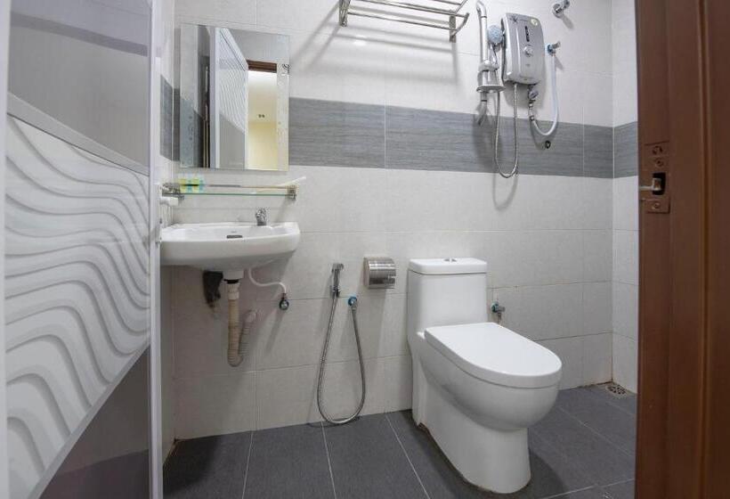 اتاق استاندارد, Oyo 90380 Hotel Jasin