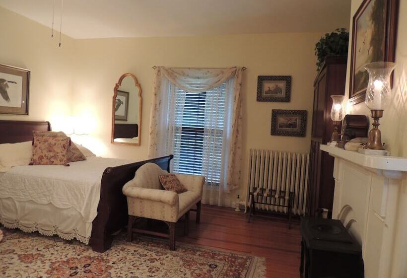 اتاق استاندارد با تخت دوبل, 1868 Magnolia House Inn