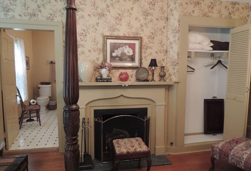 اتاق استاندارد با تخت دوبل, 1868 Magnolia House Inn