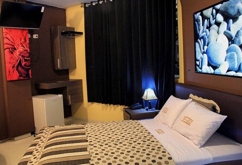 اتاق استاندارد, Villa Real Hotel & Suites