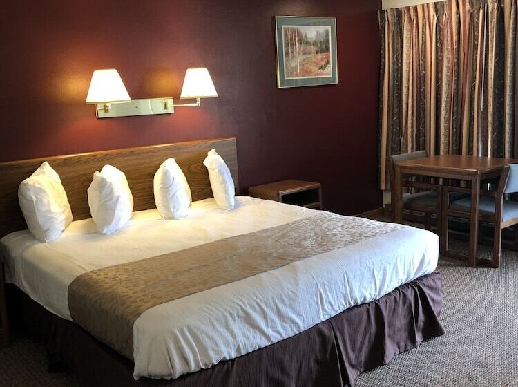 اتاق استاندارد با تخت دوبل, Golden Eagle Inn
