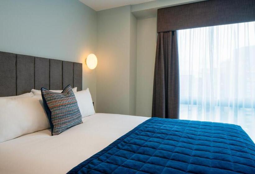 استودیوی لوکس, Aparthotel Birmingham