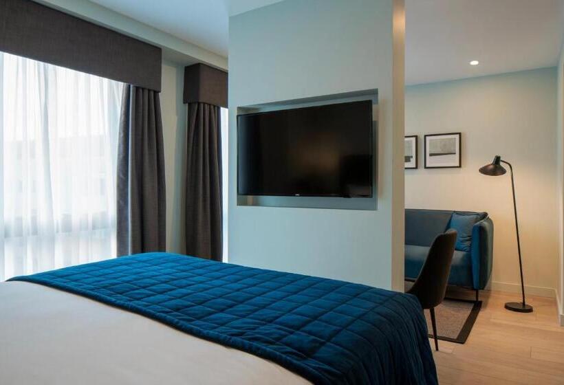 استودیوی لوکس, Aparthotel Birmingham