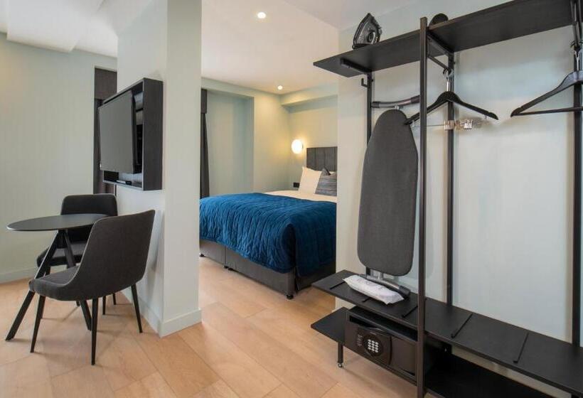 استودیو خانوادگی, Aparthotel Birmingham