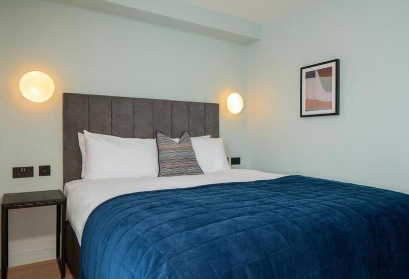 استودیوی لوکس, Aparthotel Birmingham