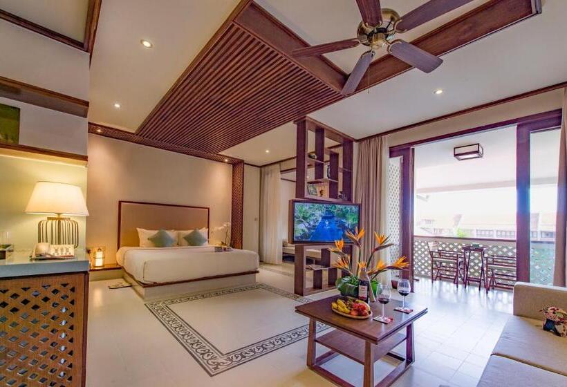 سوئیت با تخت بزرگ, Almanity Hoi An Resort & Spa