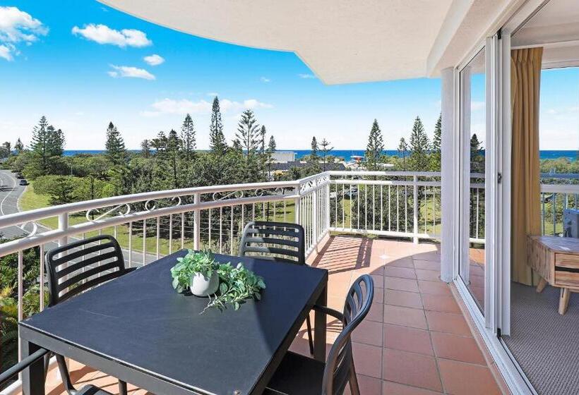 آپارتمان 3 خوابه با چشم‌انداز دریا, Beachside Resort Kawana Waters