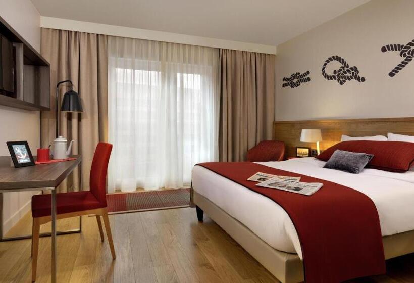 استودیوی استاندارد, Citadines Michel Hamburg