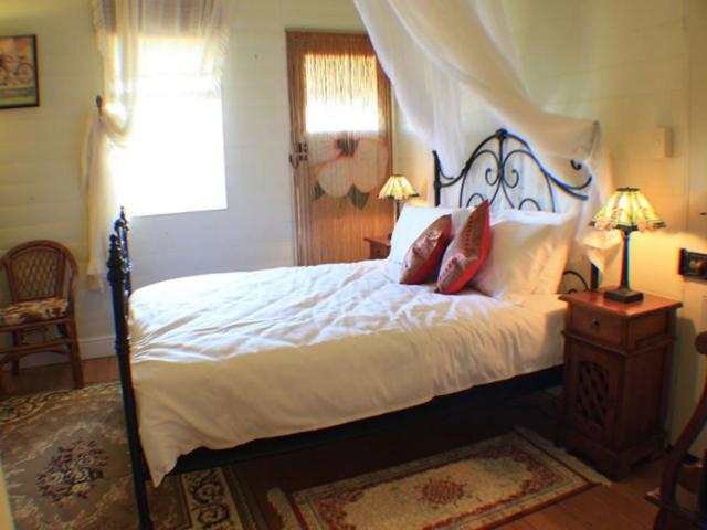 اتاق استاندارد با تخت دو نفره بزرگ, Classique Bed & Breakfast