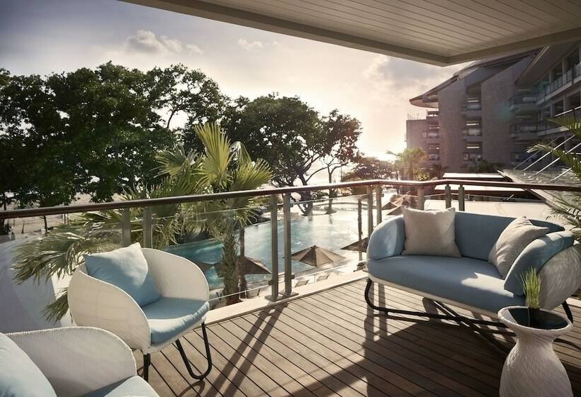 Deluxe Suite Sea View, Double   Six, Luxury Hotel   Seminyak