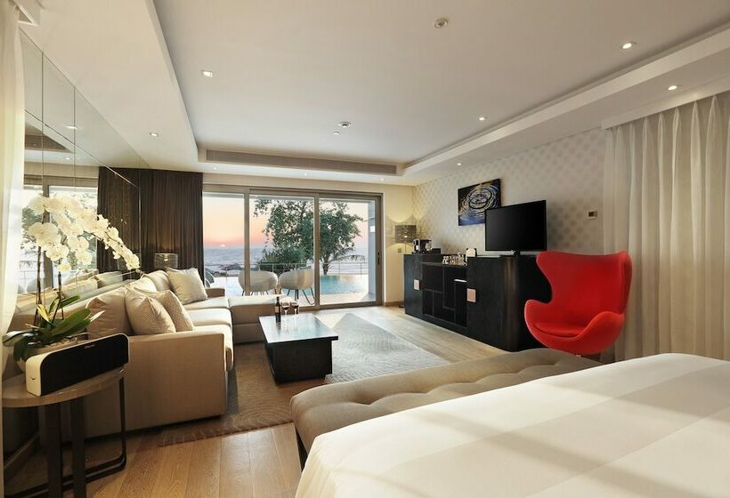 سوئیت پریمیوم با چشم‌انداز دریا, Double   Six, Luxury Hotel   Seminyak