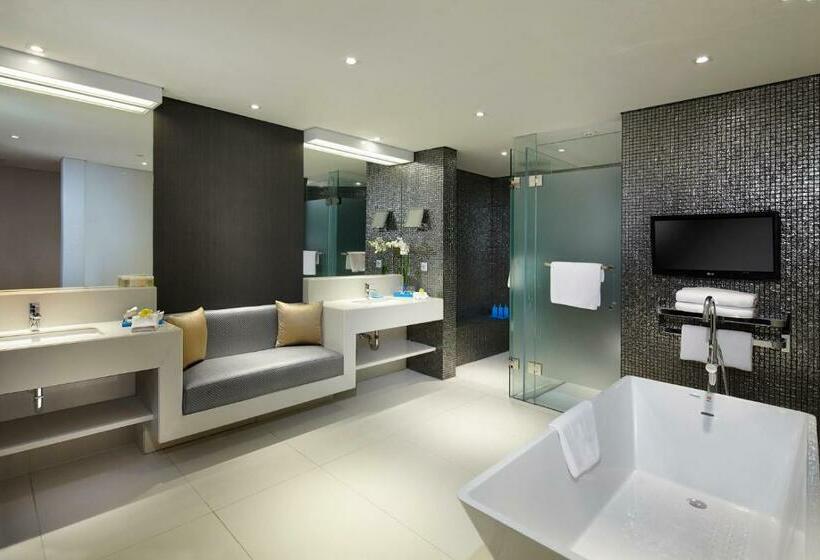 سوییت, Double   Six, Luxury Hotel   Seminyak