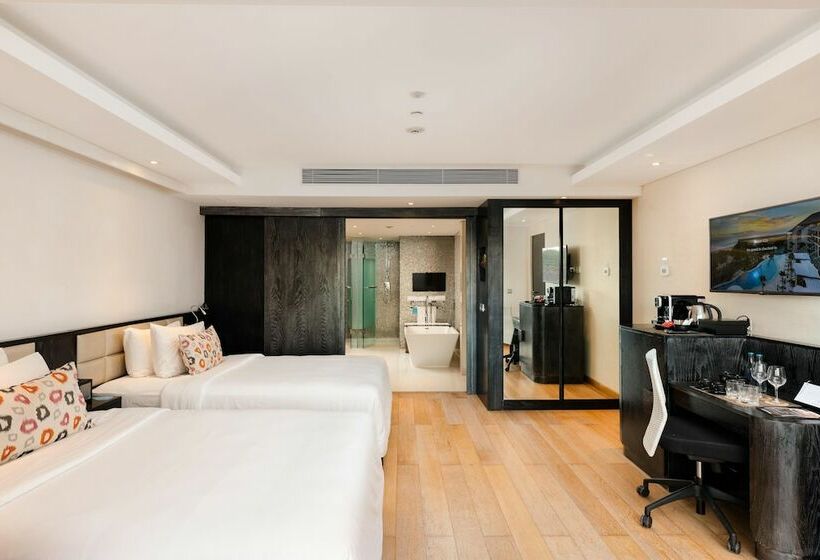 سوییت, Double   Six, Luxury Hotel   Seminyak