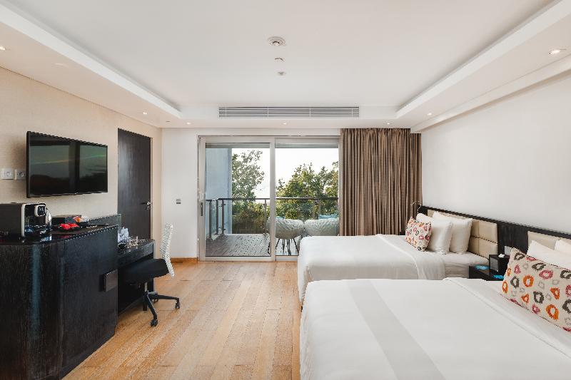 سوییت جونیور, Double   Six, Luxury Hotel   Seminyak