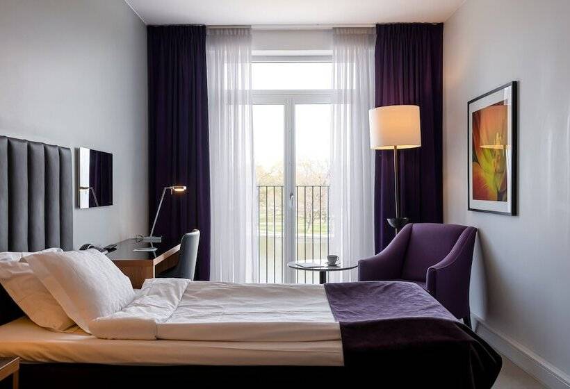اتاق لوکس, Elite Stadshotellet Eskilstuna
