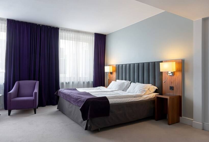 اتاق لوکس, Elite Stadshotellet Eskilstuna