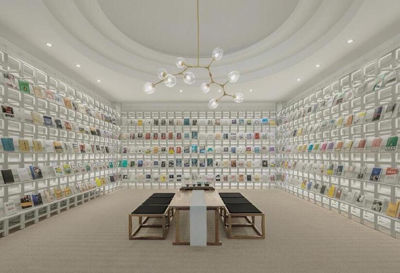 سوییت جونیور, Gran Melia Xian