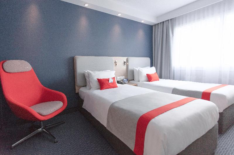 سوئیت برای معلولان, Holiday Inn Express & Suites Houston Northwest Brookhollow, An Ihg