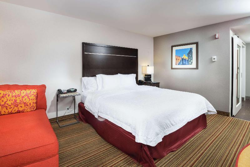 اتاق استاندارد با تخت بزرگ, Holiday Inn Express Thunder Bay, An Ihg