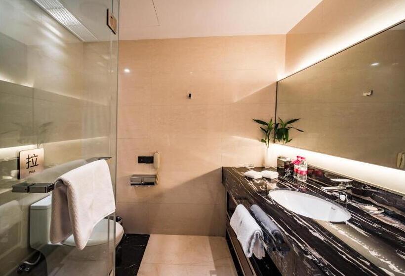 اتاق استاندارد با تخت بزرگ, Ramada Changzhou North