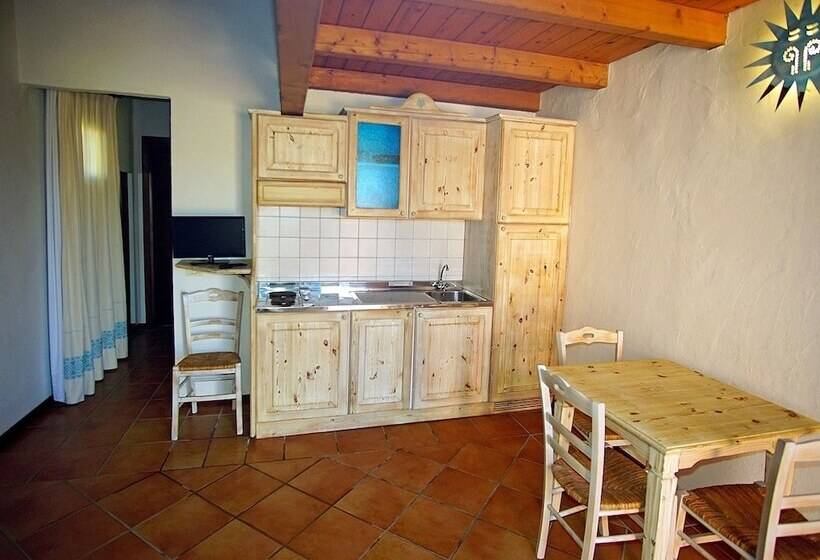 استودیوی استاندارد, Residence Liscia Eldi