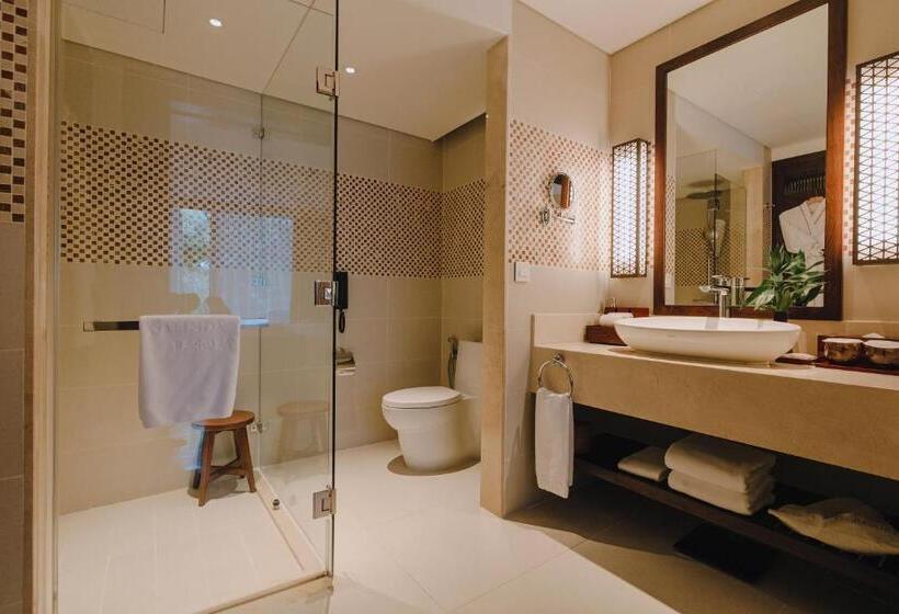 اتاق لوکس با چشم‌انداز باغ, Salinda Resort Phu Quoc  Sparkling Wine Breakfast