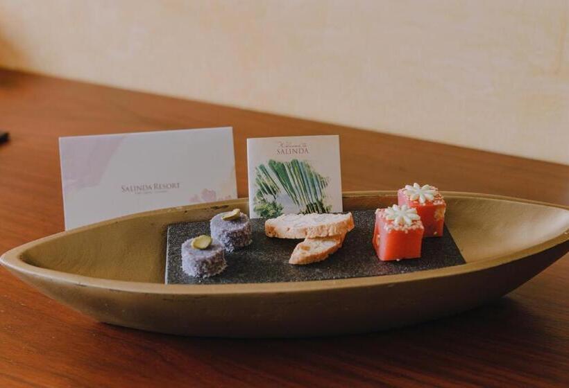 اتاق پریمیوم با چشم‌انداز باغ, Salinda Resort Phu Quoc  Sparkling Wine Breakfast