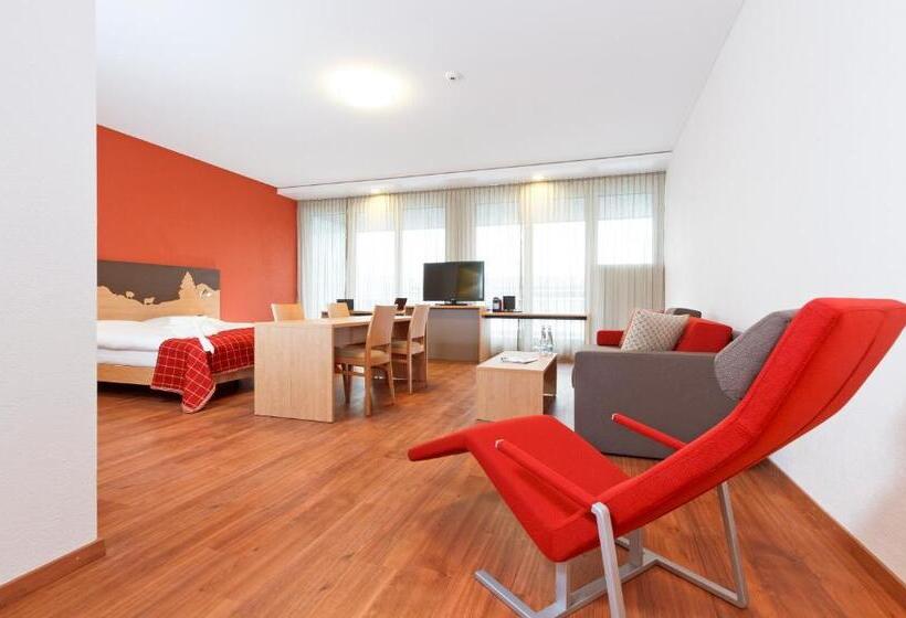 Апартаменты 1 Спальня с Террасой, Swiss Ever Zug Swiss Quality