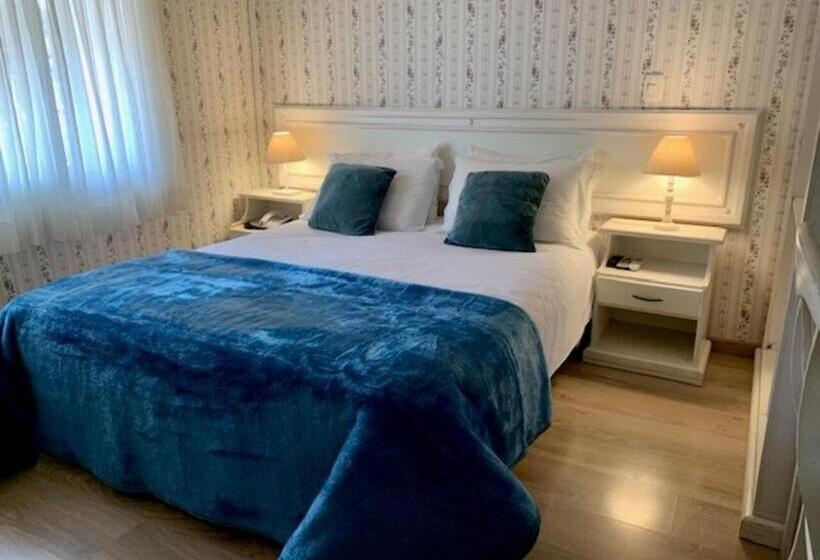 اتاق لوکس, Petit Hotel Provence Gramado
