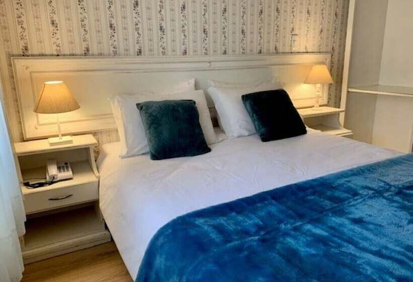 اتاق لوکس, Petit Hotel Provence Gramado