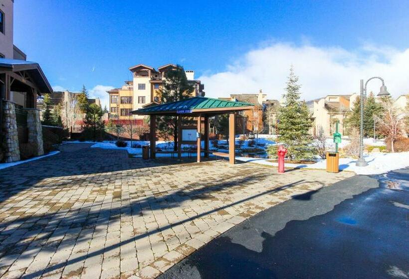 استودیوی استاندارد, Elkhorn Studio Condo   The Clocktower