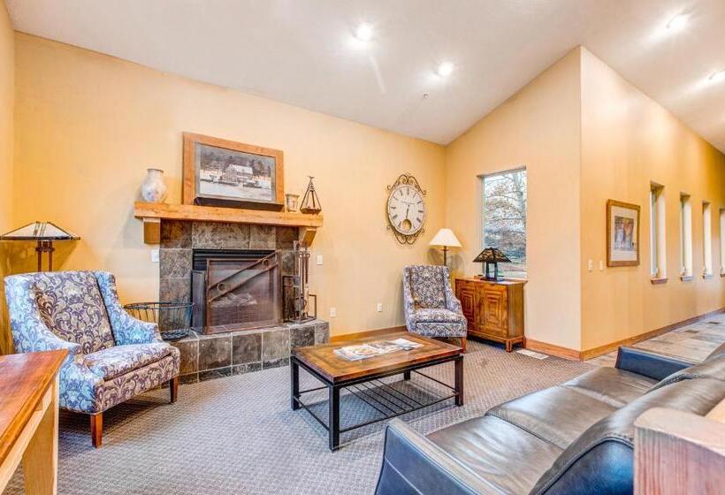 آپارتمان 1 خوابه, Cozy Crestview Condo