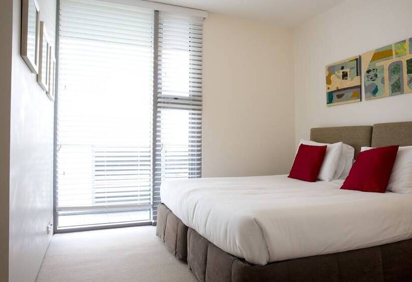 2-Schlafzimmer-Apartment mit Aussicht, Cairns Private Apartments
