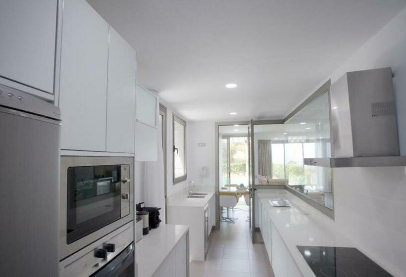 ویلای یک اتاق خوابه با استخر شنا, Coral Villas La Quinta