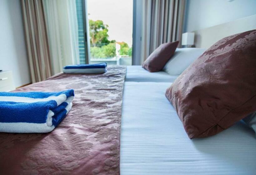 ویلای یک اتاق خوابه با استخر شنا, Coral Villas La Quinta