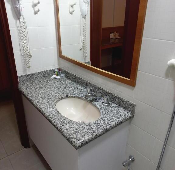 Quarto standard, Biazi Plaza