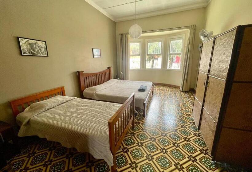 اتاق استاندارد با تخت بزرگ, Costa Rica Guesthouse