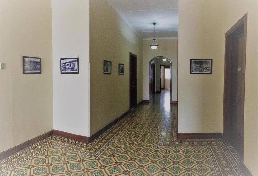 اتاق استاندارد با تخت بزرگ, Costa Rica Guesthouse