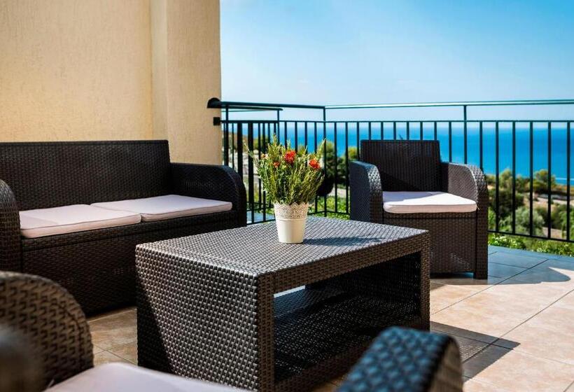 1-Bedroom Upper Apartment Sea View, Dionysos Village Resort