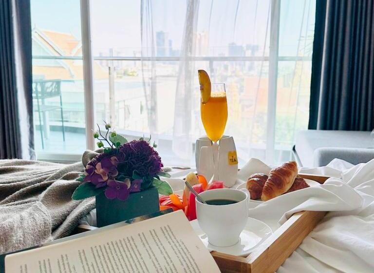 اتاق لوکس با بالکن, Harmony Phnom Penh