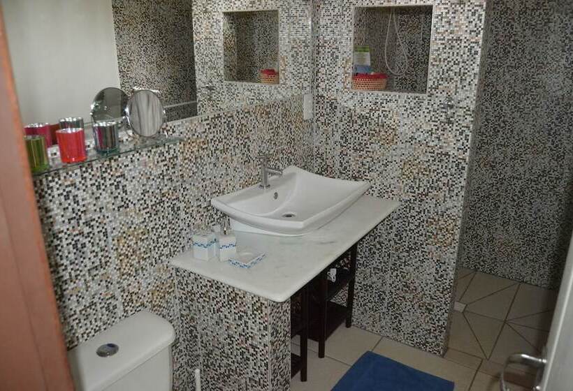 اتاق لوکس, Pousada Rancho Fundo